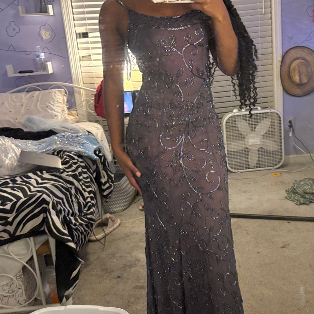 Sophisticated Black Maxi Dress
